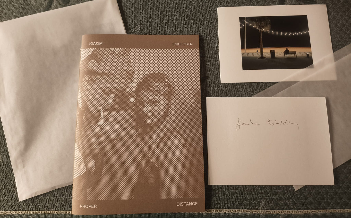 Joakim Eskildsen : Proper Distance (Photo Zine 6)